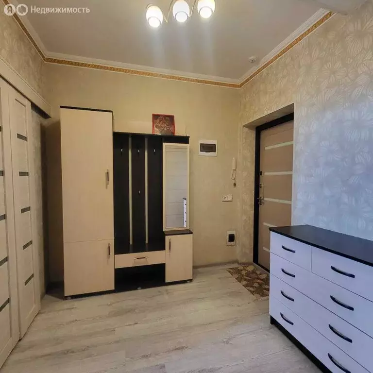 1-комнатная квартира: Екатеринбург, жилой район Вторчермет, Братская ... - Фото 0