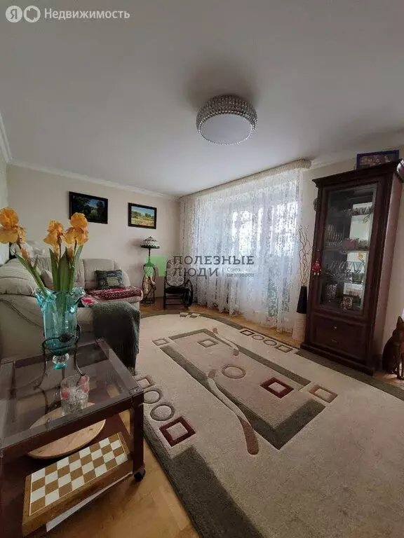 4-комнатная квартира: Ижевск, улица Воровского, 171 (88.3 м) - Фото 1