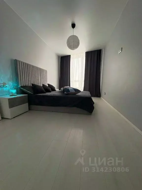 1-к кв. Свердловская область, Екатеринбург ул. Юмашева, 15 (60.0 м) - Фото 1