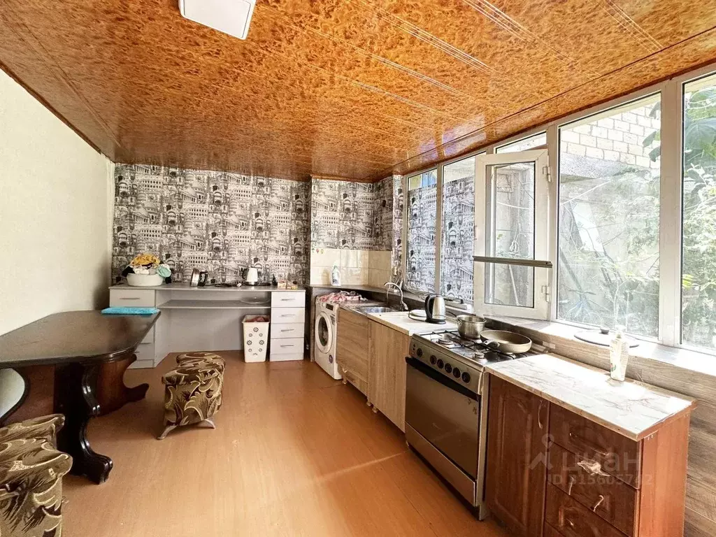1-к кв. Дагестан, Дербент ул. Тахо-Годи, 4А (32.0 м) - Фото 0