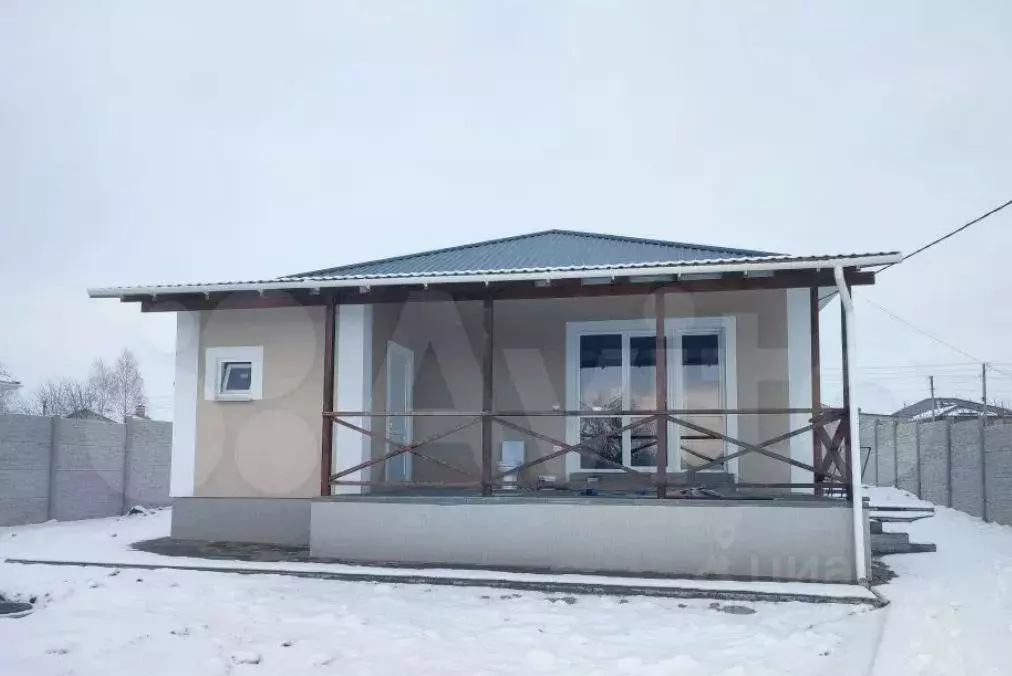Дом в Крым, Симферопольский район, Трудовское с/пос, с. Денисовка ул. ... - Фото 2