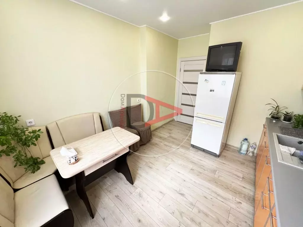 2-к кв. Башкортостан, Уфа ул. Глумилинская, 10 (60.0 м) - Фото 2