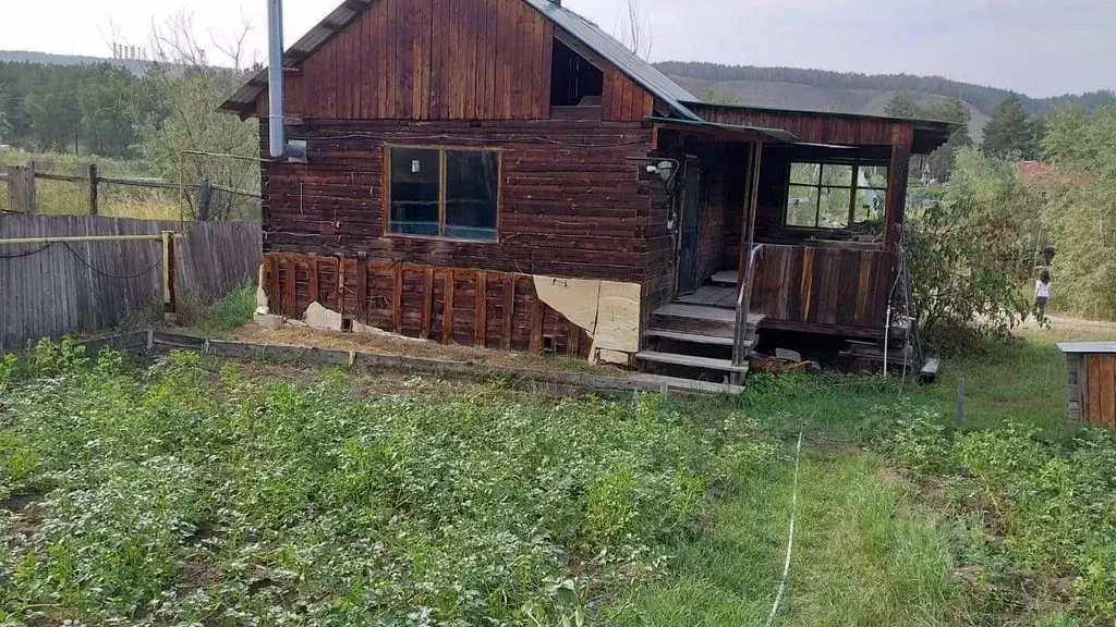 Дом в Саха (Якутия), Якутск Песчаная ул. (90 м) - Фото 1