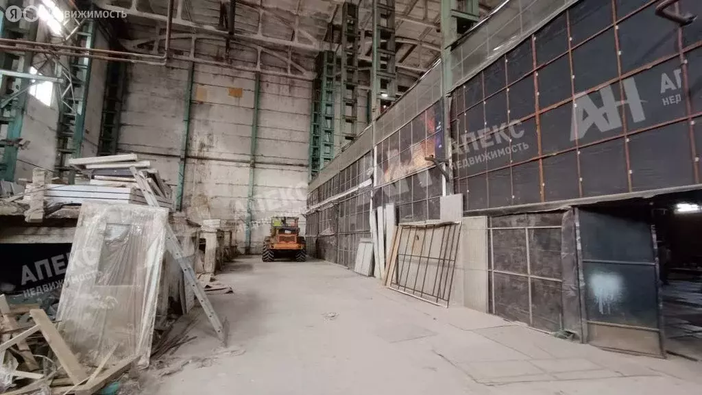 Помещение свободного назначения (670 м) - Фото 1