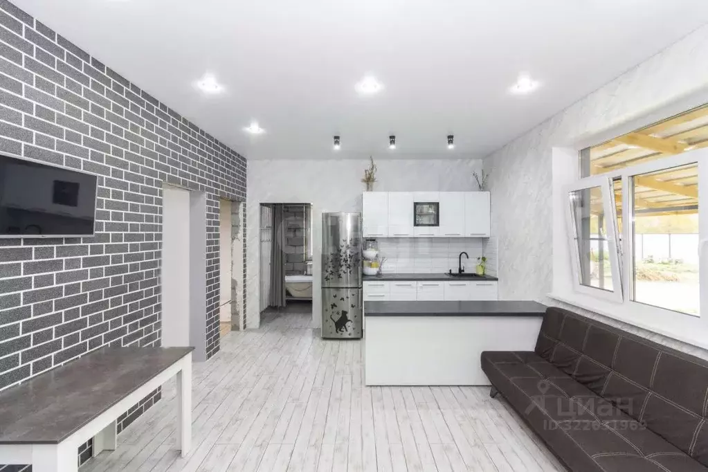 Дом в Свердловская область, Тугулымский муниципальный округ, с. ... - Фото 1