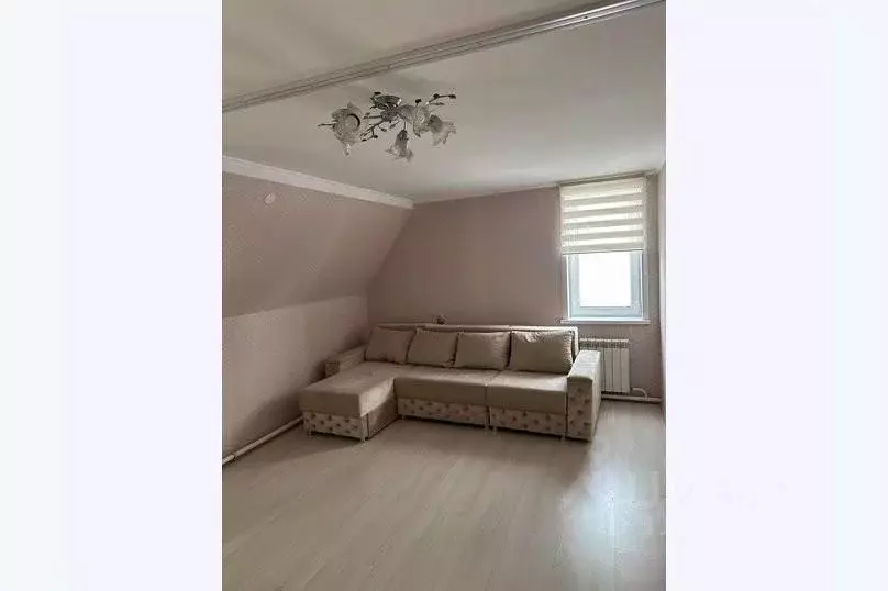 Дом в Красноярский край, Красноярск 6-я Полярная ул., 11 (90 м) - Фото 1