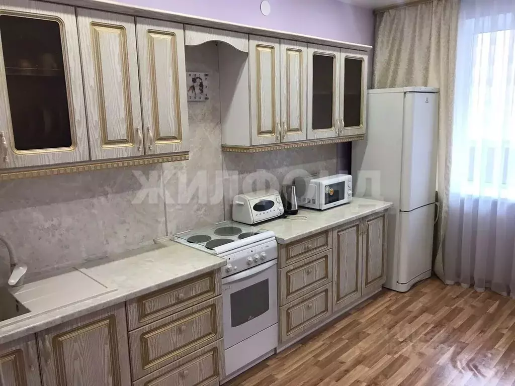 1-к кв. Новосибирская область, Новосибирск Дивногорский мкр, ул. ... - Фото 0