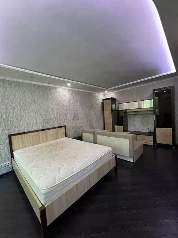Квартира-студия, 32 м, 5/5 эт. - Фото 0