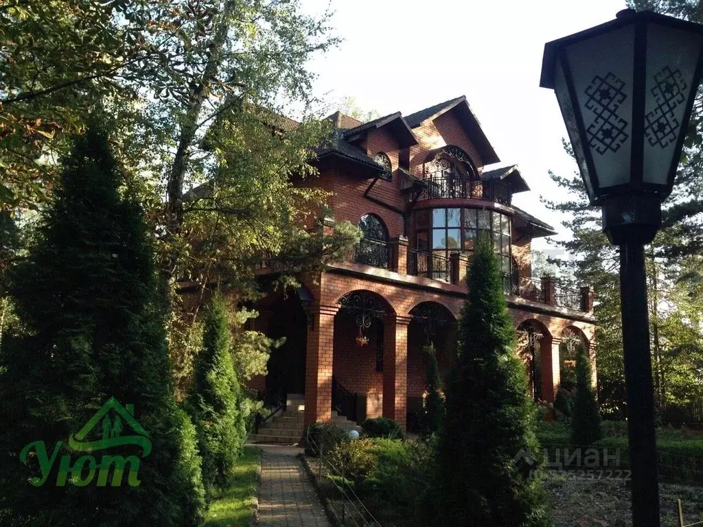 Коттедж в Московская область, Люберцы городской округ, Малаховка пгт ... - Фото 1