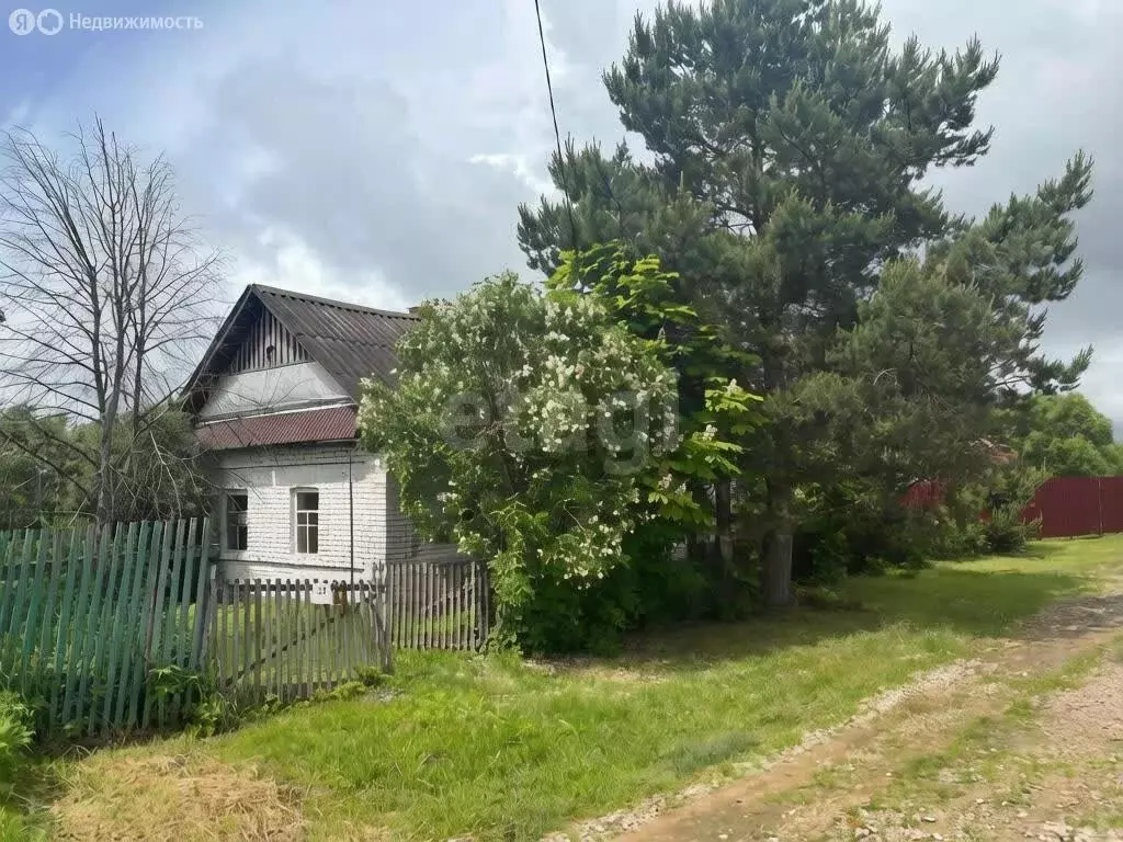 Дом в Калужская область, Перемышльский муниципальный округ, деревня ... - Фото 1