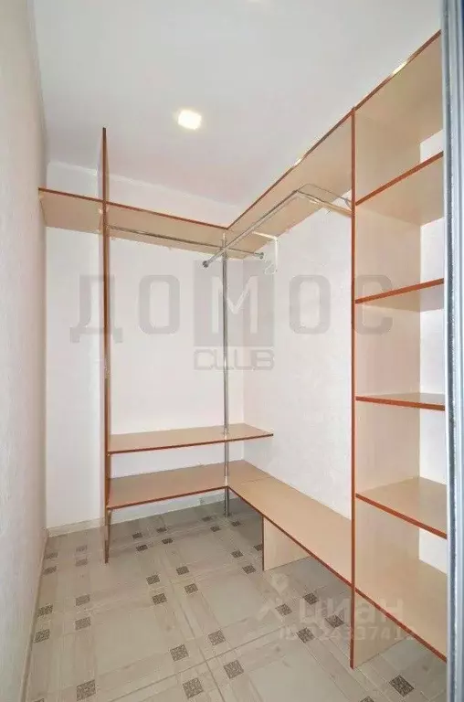 3-к кв. Свердловская область, Екатеринбург ул. Московская, 70 (136.0 ... - Фото 2