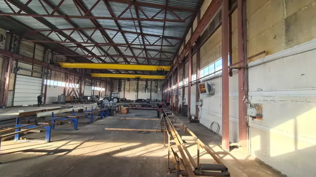 Производственное помещение в Татарстан, Набережные Челны тракт ... - Фото 1