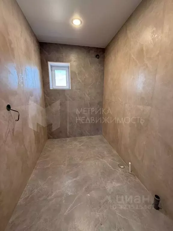 Коттедж в Тюменская область, Тюменский муниципальный округ, д. ... - Фото 1