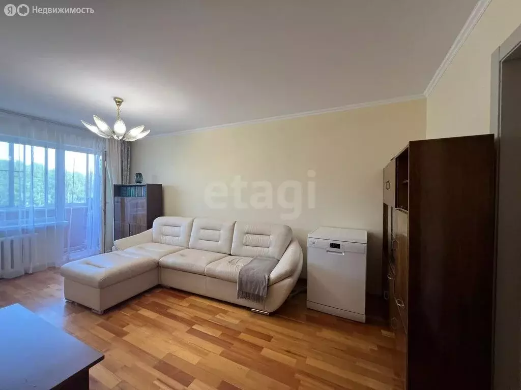 3-комнатная квартира: Новосибирск, улица Петухова, 76 (58.3 м) - Фото 1