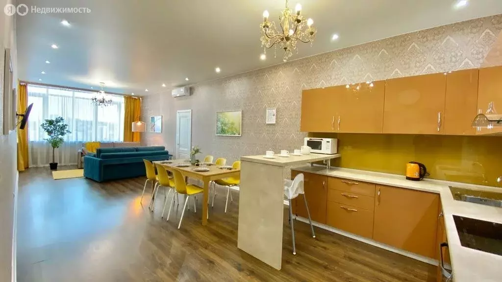 3-комнатная квартира: Сочи, Курортный проспект, 75Д (120 м) - Фото 1