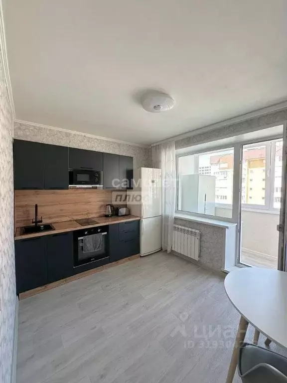 1-к кв. Тюменская область, Тюмень ул. 50 лет Октября, 80к1 (37.8 м) - Фото 0