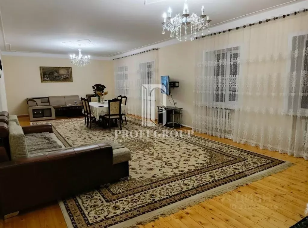 Дом в Дагестан, Дербент ул. Дрожжина, 3 (350 м) - Фото 1