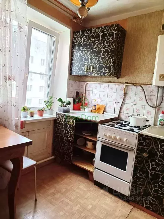 2-к кв. Белгородская область, Белгород Молодежная ул., 8а (43.0 м) - Фото 1