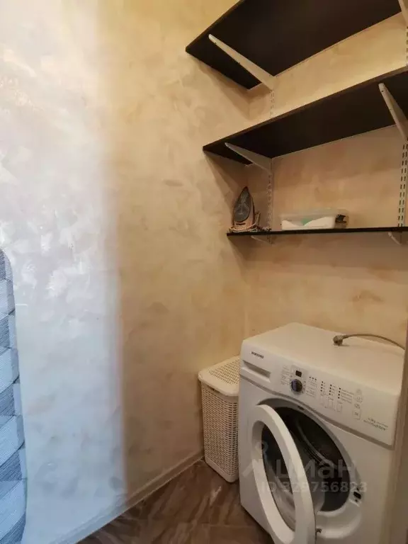 2-к кв. Тульская область, Тула Новомосковская ул., 10 (53.0 м) - Фото 2