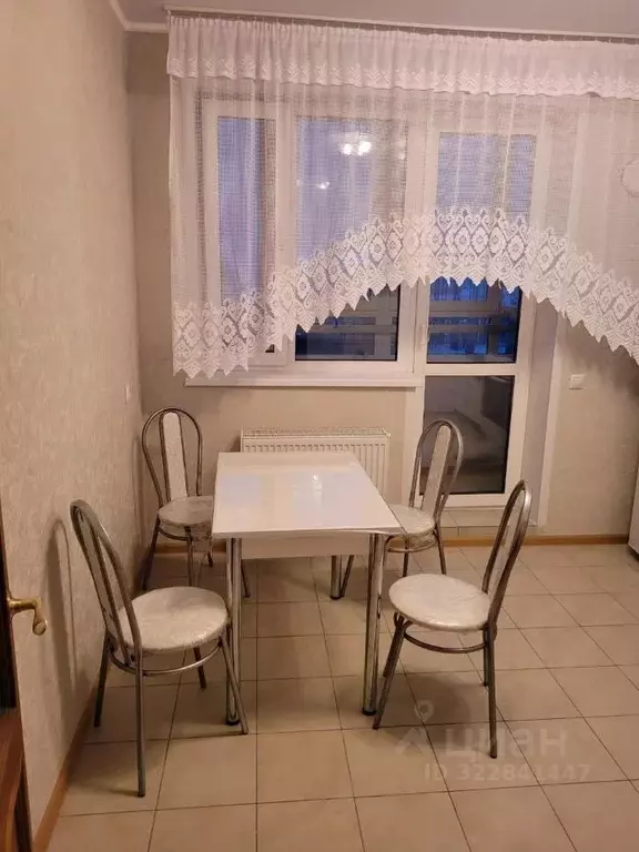 1-к кв. Белгородская область, Старый Оскол Степной мкр, 31 (42.0 м) - Фото 2