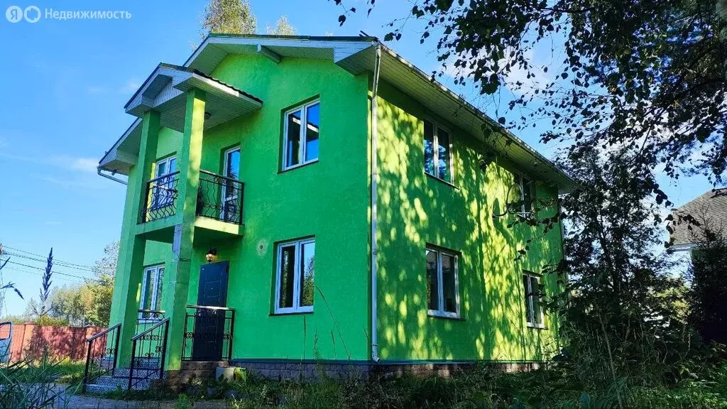 Дом в Рахьинское городское поселение, СНТ Мастер, 4-я линия (170 м) - Фото 1