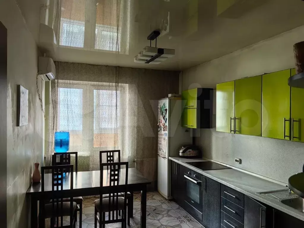 2-к. квартира, 60 м, 5/16 эт. - Фото 0