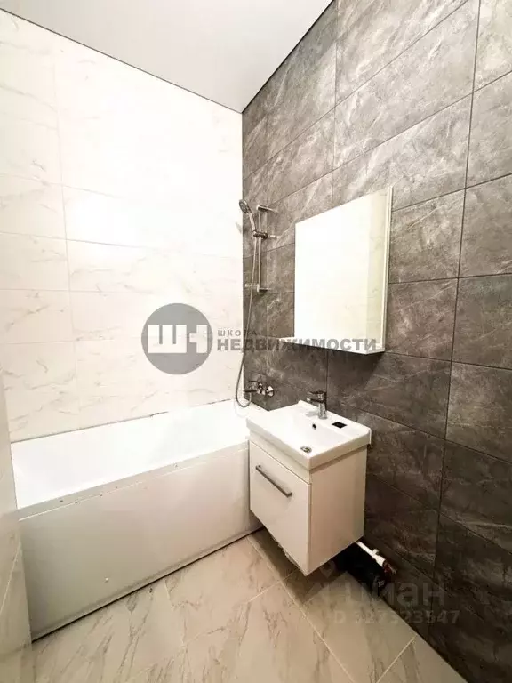 2-к кв. Санкт-Петербург Пулковское ш., 99к4 (41.0 м) - Фото 2