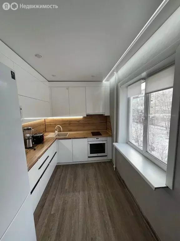 3-комнатная квартира: Зея, микрорайон Светлый, 10 (60 м) - Фото 1