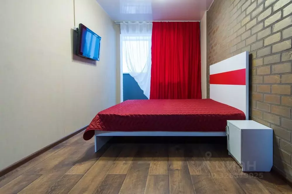 Студия Алтайский край, Барнаул просп. Строителей, 18 (29.0 м) - Фото 1