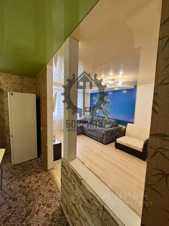 1-к кв. Свердловская область, Екатеринбург ул. Кольцевая, 39 (40.3 м) - Фото 2