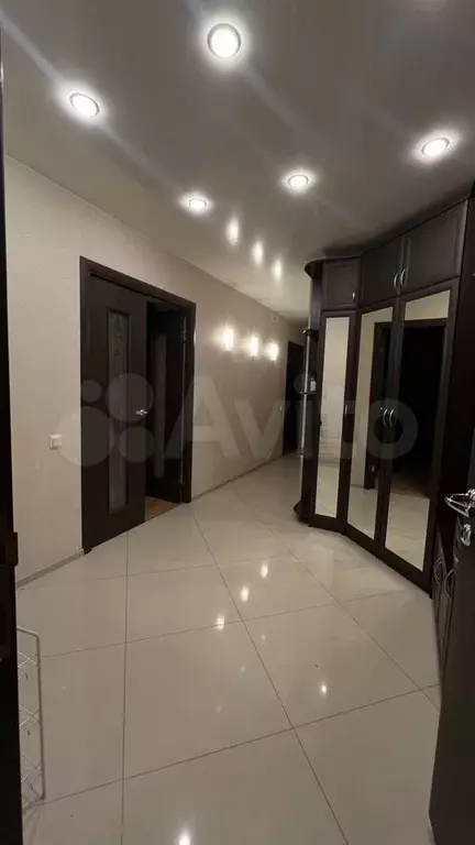 2-к. квартира, 68 м, 6/8 эт. - Фото 0