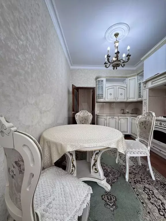 2-к. квартира, 85 м, 5/10 эт. - Фото 1
