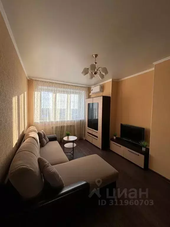 1-к кв. Омская область, Омск Светловская ул., 6 (36.0 м) - Фото 1