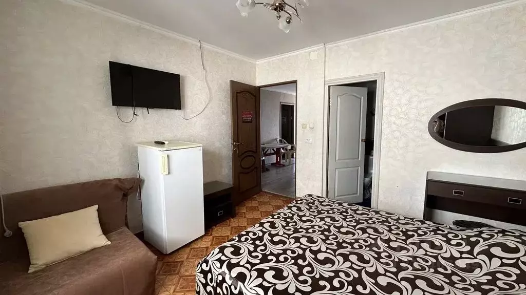 Комната Краснодарский край, Сочи Лазаревское жилрайон, ул. Победы, 370 - Фото 1