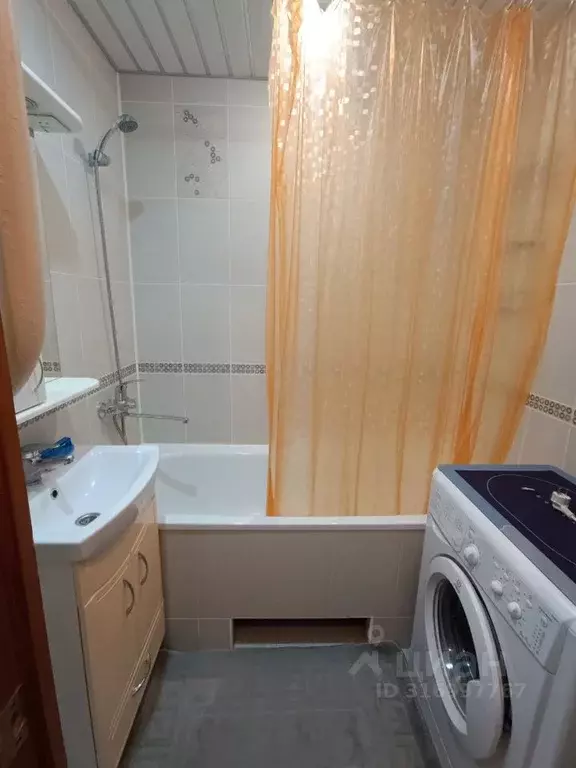 2-к кв. Коми, Сыктывкар ул. Красных Партизан, 46 (54.0 м) - Фото 1