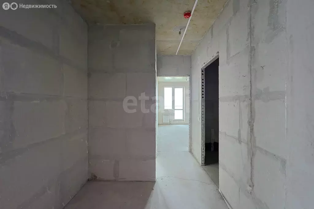 1-комнатная квартира: Калининград, улица Гайдара, 90 (46.2 м) - Фото 2