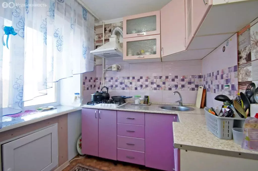3-комнатная квартира: Омск, 5-я Кордная улица, 11 (60 м) - Фото 1