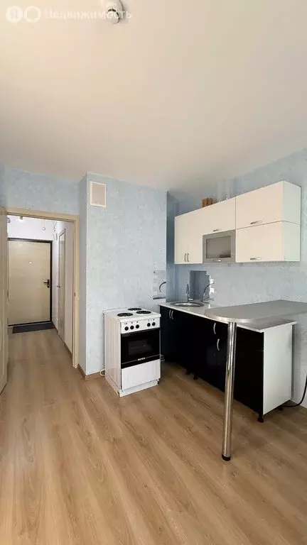 Квартира-студия: Киров, улица Ивана Попова, 64 (24.5 м) - Фото 2