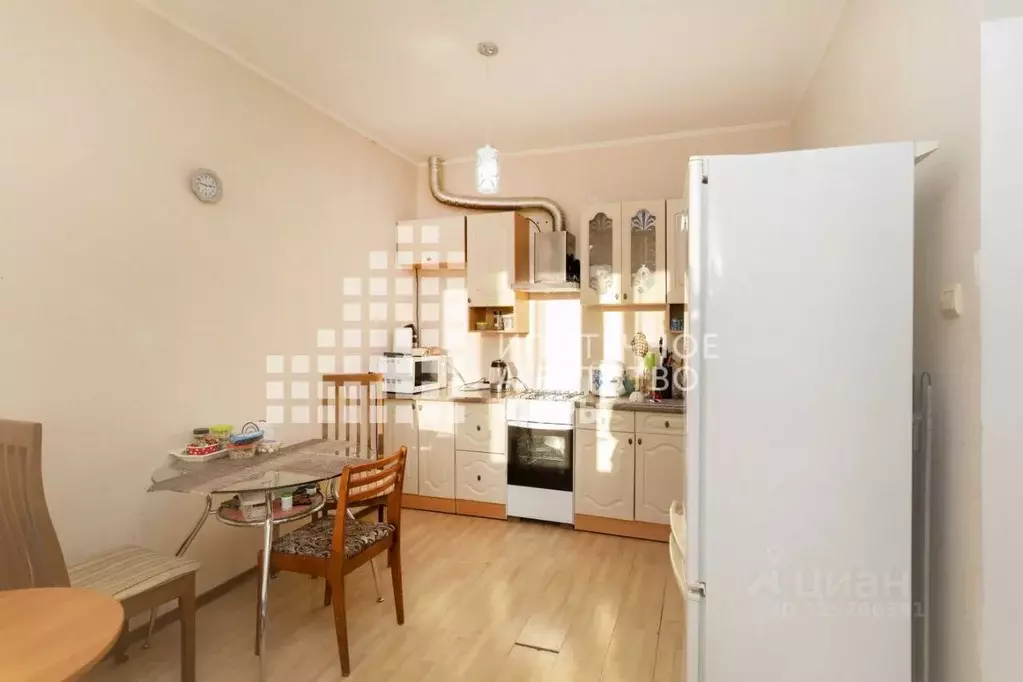 Дом в Ханты-Мансийский АО, Ханты-Мансийск Светлая ул., 32 (324 м) - Фото 1