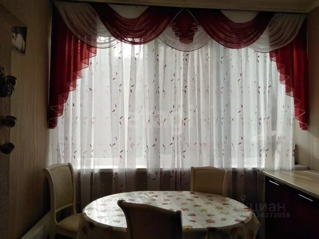 2-к кв. Ханты-Мансийский АО, Нягань 2-й мкр, 2 (49.0 м) - Фото 2