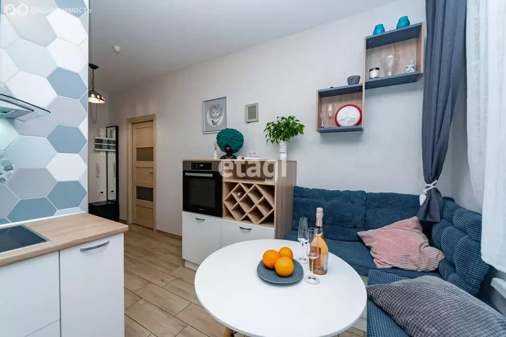 1-комнатная квартира: Санкт-Петербург, улица Адмирала Черокова, 18к2 ... - Фото 2