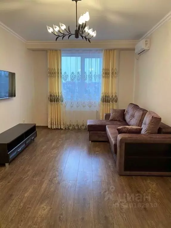 2-к кв. Крым, Симферополь ул. Севастопольская, 41Ж (60.0 м) - Фото 1