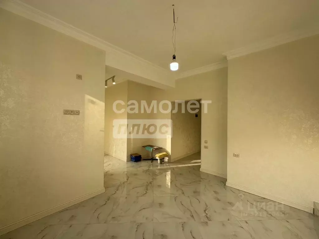 2-к кв. Дагестан, Дербент Приморская ул., 42к1 (70.7 м) - Фото 1