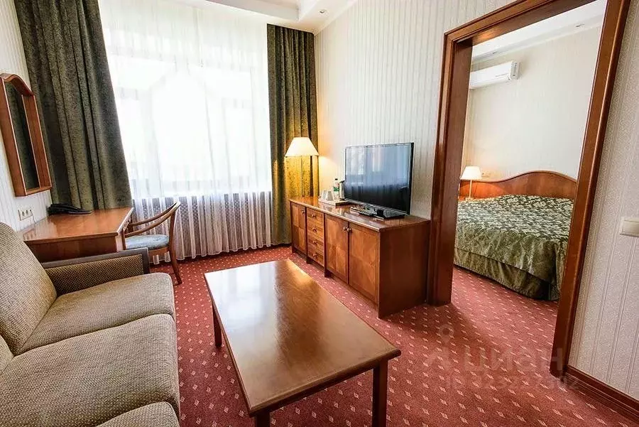 Комната Татарстан, Альметьевск ул. Толстого, 11 (31.0 м) - Фото 1