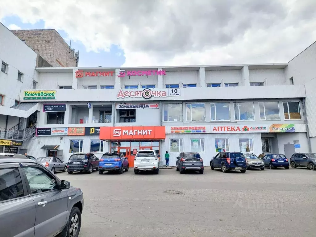 Торговая площадь в Карелия, Петрозаводск Октябрьский просп., 2 (80 м) - Фото 2