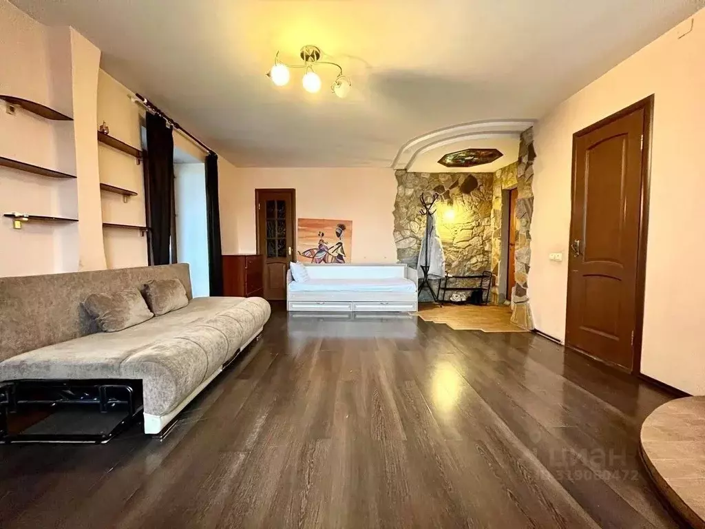 1-к кв. Татарстан, Альметьевск Советская ул., 155 (50.0 м) - Фото 0