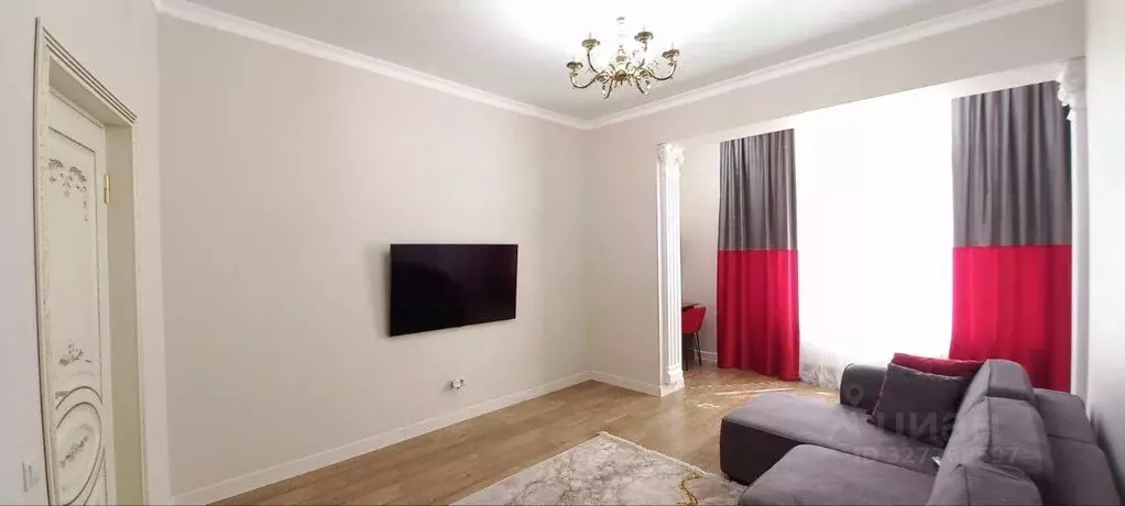 2-к кв. Кабардино-Балкария, Нальчик ул. Тлостанова (72.43 м) - Фото 1