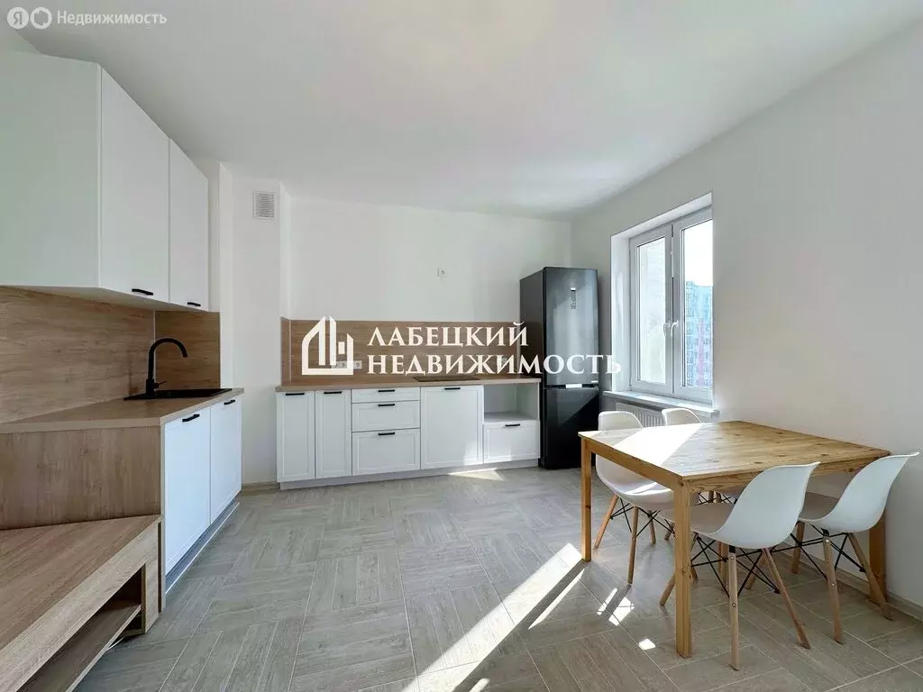 1-комнатная квартира: Бугры, Английская улица, 8 (44.8 м) - Фото 0