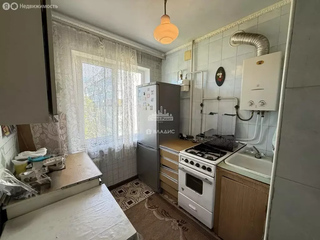 2-комнатная квартира: Керчь, улица Маршала Ерёменко, 38 (47.1 м) - Фото 2