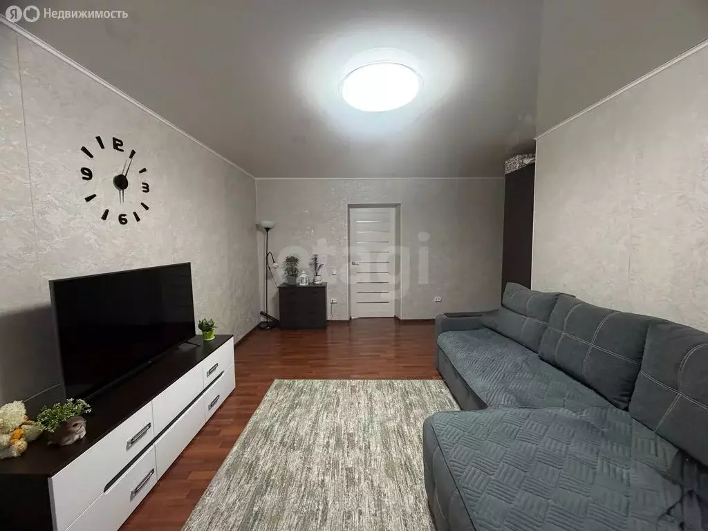 3-комнатная квартира: Бирск, Луговая улица, 28 (57.8 м) - Фото 1